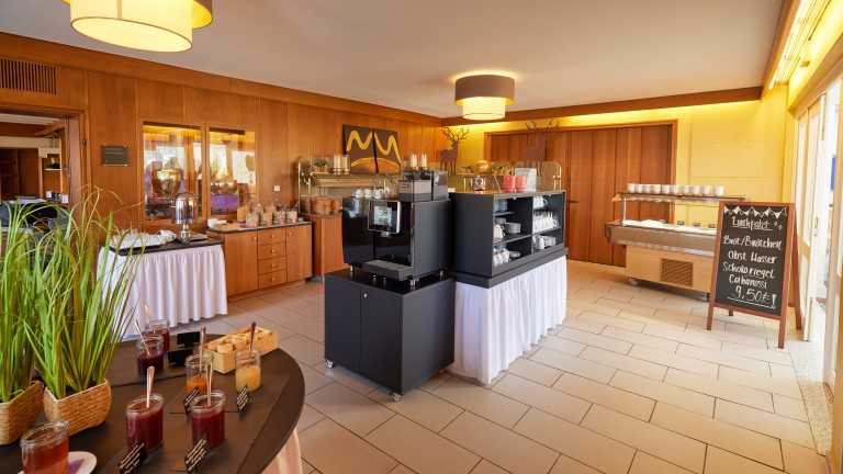 Ontbijtbuffet - Waldhotel Bärenstein