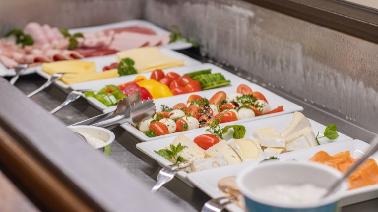 Ontbijtbuffet - Hotel Gasthof Blume