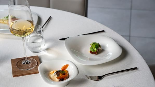 Restaurant - The Seven Hotel