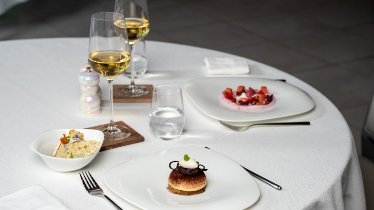 Restaurant - The Seven Hotel