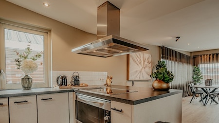 Keuken - Huren Houseboat Uitgeest