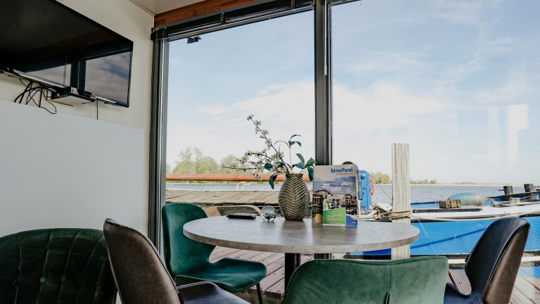 Houseboat - Huren Houseboat Uitgeest