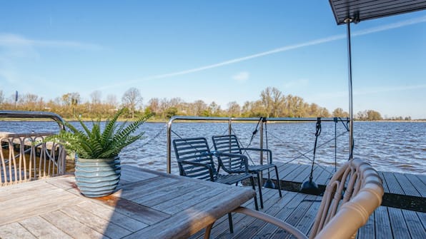 Houseboat Campi - Huren Houseboat Uitgeest