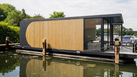 Buitenaanzicht - Huren Houseboat Lemmer