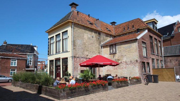 Terras - Hotel Stadsherberg Sneek