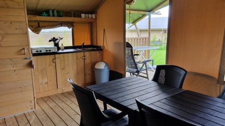 Keuken - Vodatent Boerderijcamping de Hinde