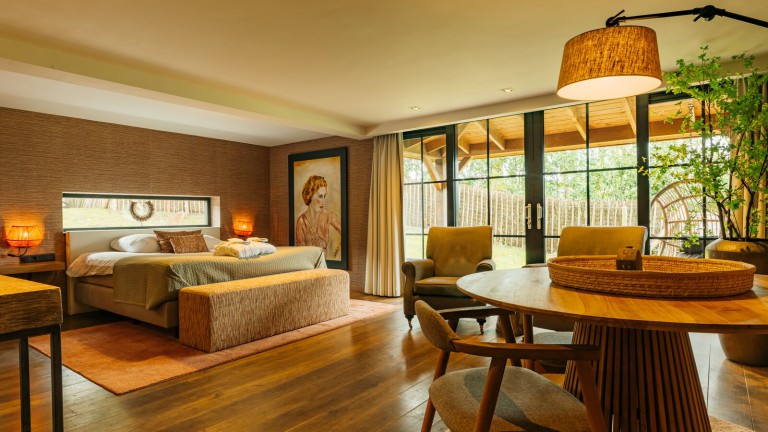 Tuinsuite bubbelbad - Van der Valk Hotel Apeldoorn De Cantharel
