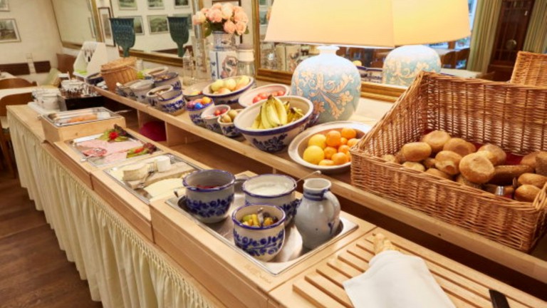 Ontbijtbuffet - Hotel en Restaurant Burgschänke