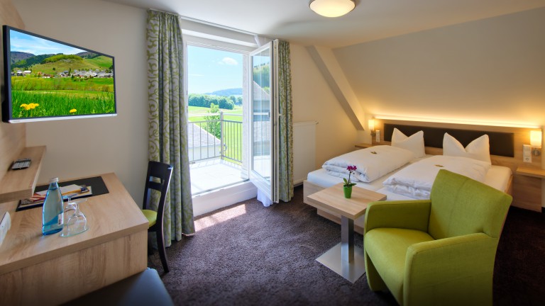 Standaard kamer met balkon - Landhotel Löwen Bernau im Schwarzwald