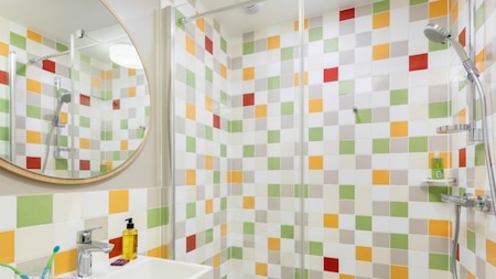 Badkamer - Center Parcs Villages Nature Paris Badkamer - Center Parcs Villages Nature Paris
