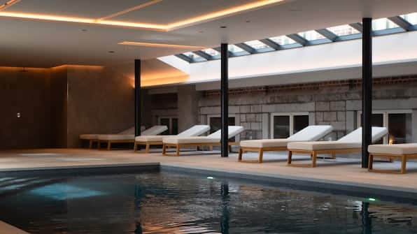 Zwembad - Van der Valk Hotel Verviers