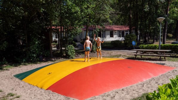 Airtrampoline - Vodatent Recreatiepark de Wrange