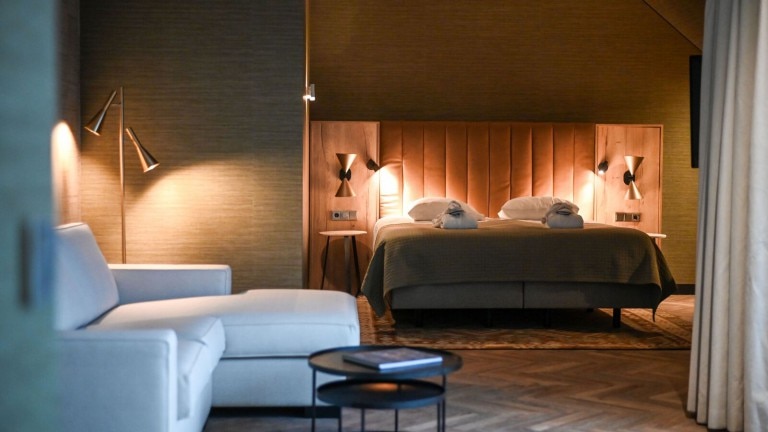 Comfort deluxe suite natuur - Van der Valk Hotel Apeldoorn De Cantharel