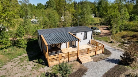 Buitenaanzicht - RCN Vakantiepark De Roggeberg Buitenaanzicht - RCN Vakantiepark De Roggeberg