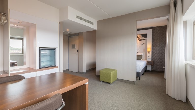 Deluxe room double bed - Leonardo Hotel Papendrecht