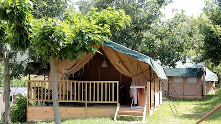 Buitenaanzicht - Vodatent Camping Le Rotja