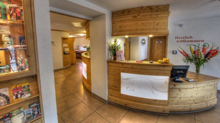 Receptie - Hotel Restaurant Schwörer