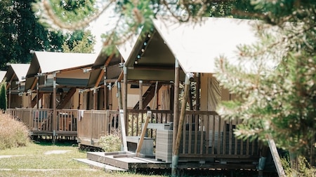 Buitenaanzicht - Vakantiepark Sallandshoeve Buitenaanzicht - Vakantiepark Sallandshoeve