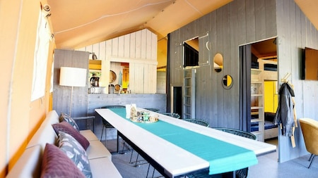 Eettafel - Vakantiepark Sallandshoeve Eettafel - Vakantiepark Sallandshoeve
