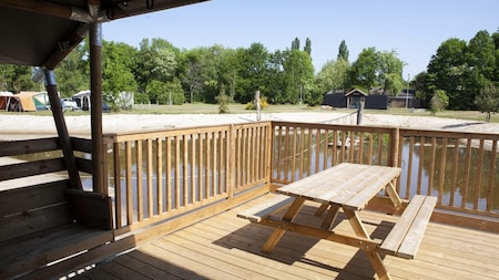 Veranda - Vakantiepark Sallandshoeve Veranda - Vakantiepark Sallandshoeve