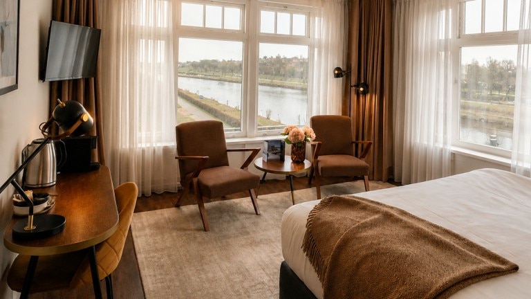 Rivierzijde kamer - De Zon Hotel en Restaurant by Flow