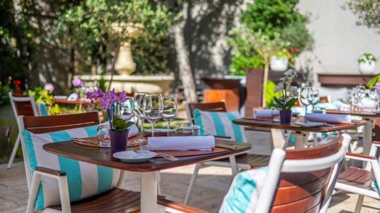 Terras - Hotel Barsey by Warwick
