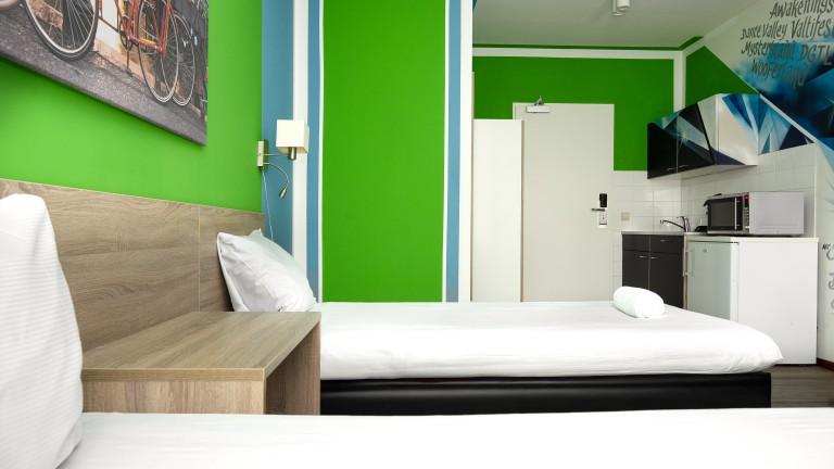 Budget twin studio - Amsterdam Teleport Hotel
