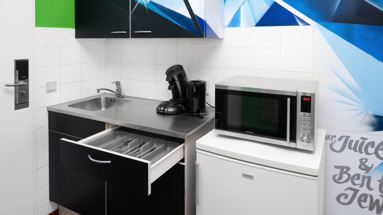 Budget twin studio - Amsterdam Teleport Hotel