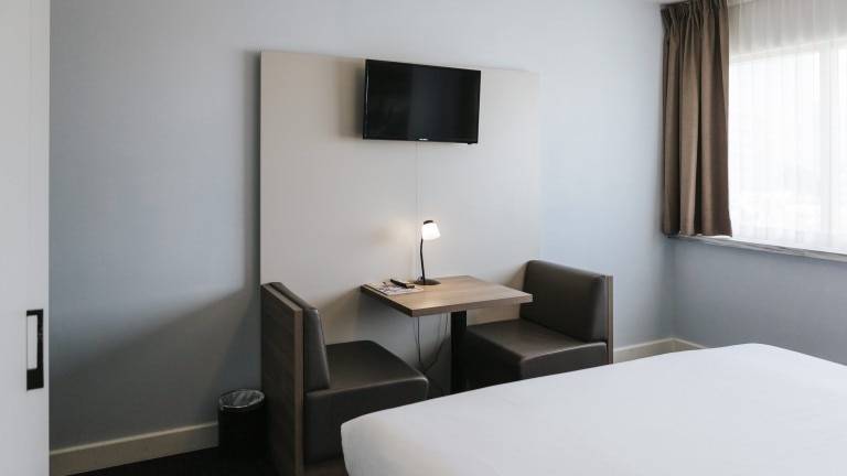 Queen room - Rotterdam Teleport Hotel