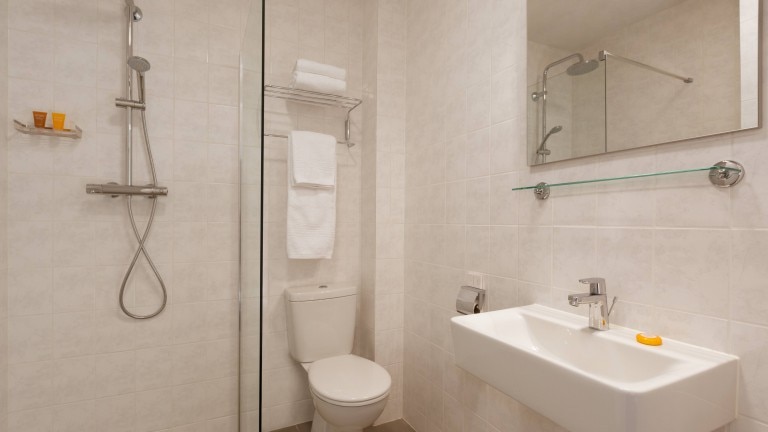 Queen room - Rotterdam Teleport Hotel