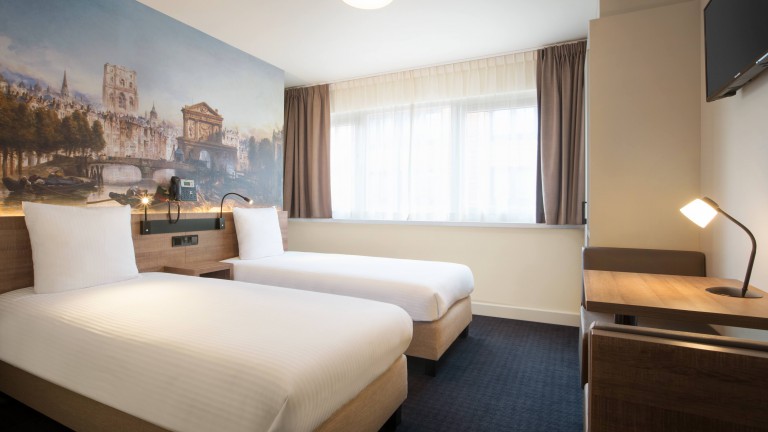 Comfort twin room - Rotterdam Teleport Hotel