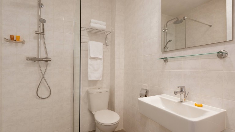Comfort twin room - Rotterdam Teleport Hotel