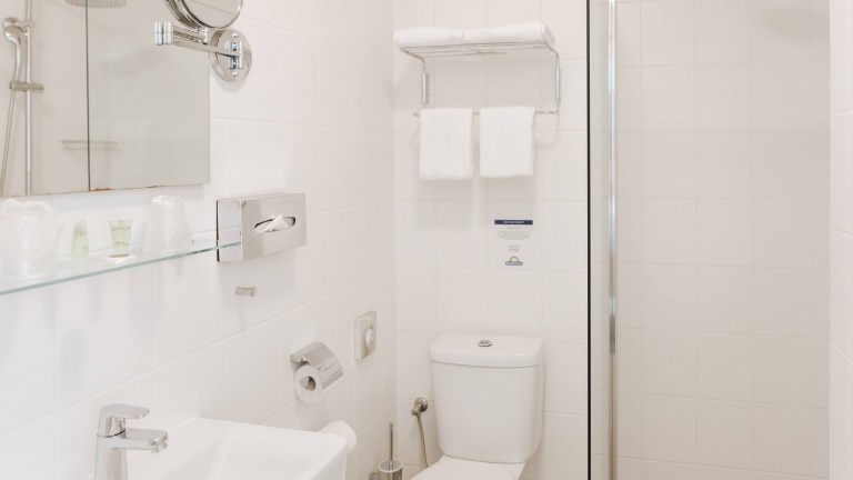 Comfort twin room - Rotterdam Teleport Hotel