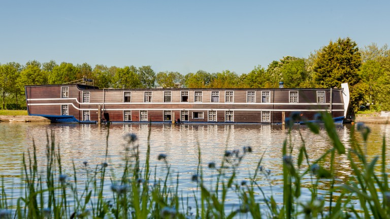 Boat Hotel De Barge - Boat Hotel De Barge