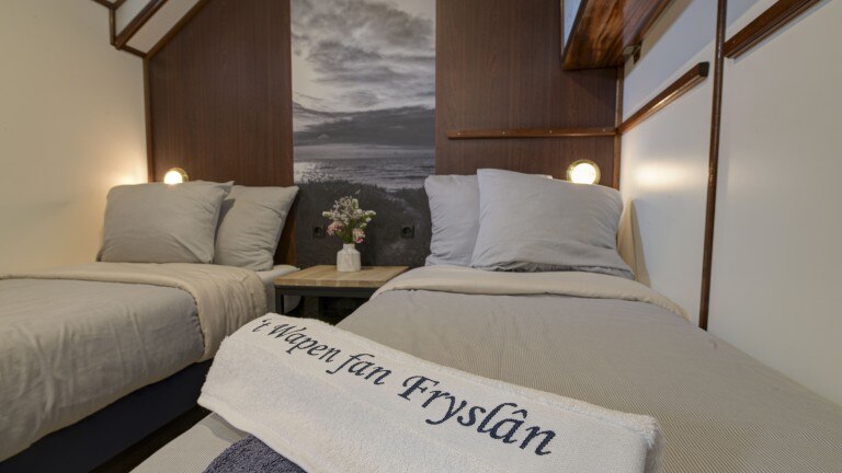 Wapen fan Fryslan - Boat Bike Tours