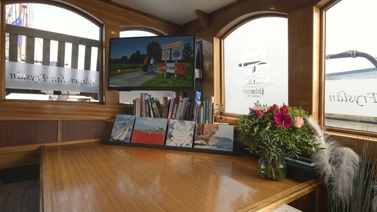 Wapen fan Fryslan - Boat Bike Tours