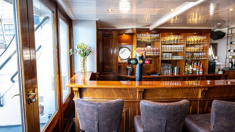 Simmer fan Fryslan - Boat Bike Tours