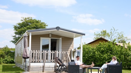 Buitenaanzicht - Camping 't Veld Buitenaanzicht - Camping 't Veld