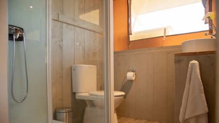 Badkamer - Camping 't Veld Badkamer - Camping 't Veld