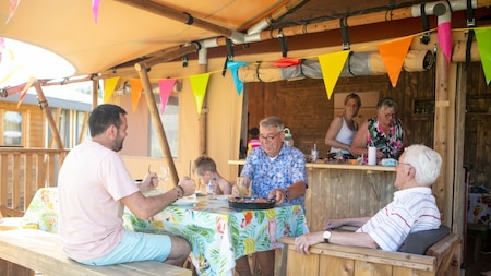 Veranda - Camping 't Veld Veranda - Camping 't Veld