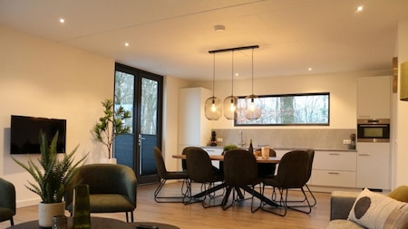 Woonkamer - Vakantiepark Breebronne Woonkamer - Vakantiepark Breebronne