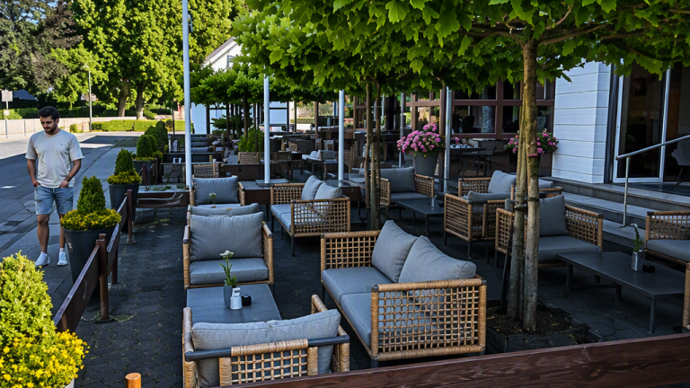 Terras - Hotel de Lange Man Monschau