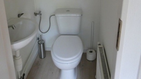 Toilet - Buitencentrum Hessenheem Toilet - Buitencentrum Hessenheem