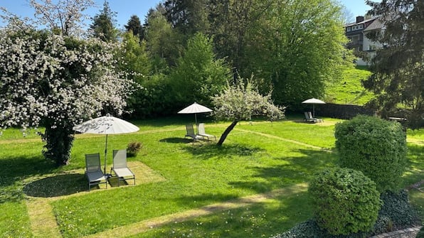 Tuin - Hotel Menzhausen