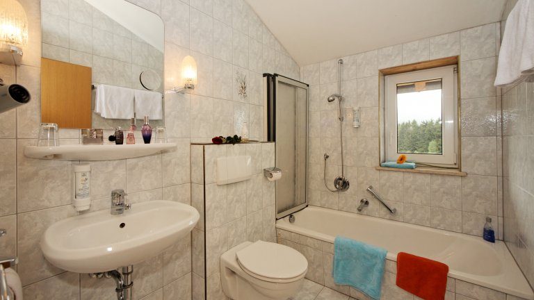 Badkamer - Hotel Bergland Hof