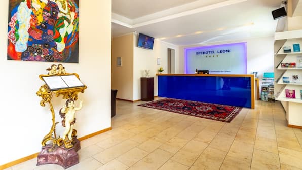 Receptie - Hotel Leoni