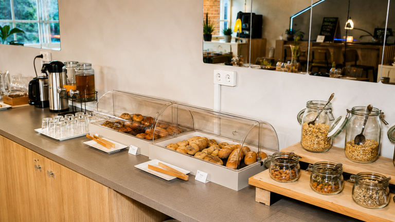 Ontbijtbuffet - Rotterdam Teleport Hotel