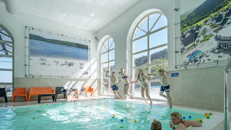 Zwembad - Dormio Resort Eifeler Tor
