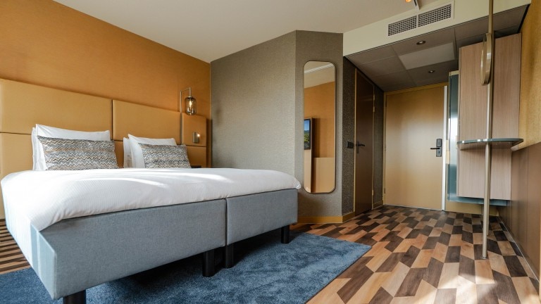 Roomy standard - Carlton Oasis