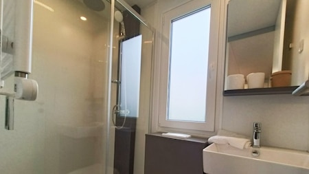 Badkamer - EuroParcs Gulperberg